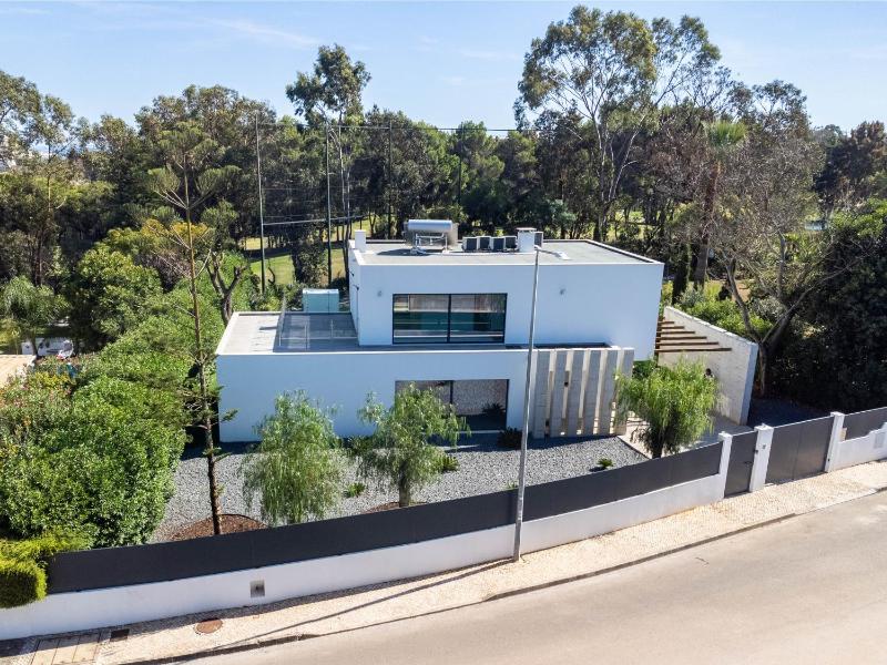 Villa Elodie Piscine privé parking - image 2