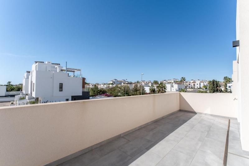 Chalet con Piscina - image 5