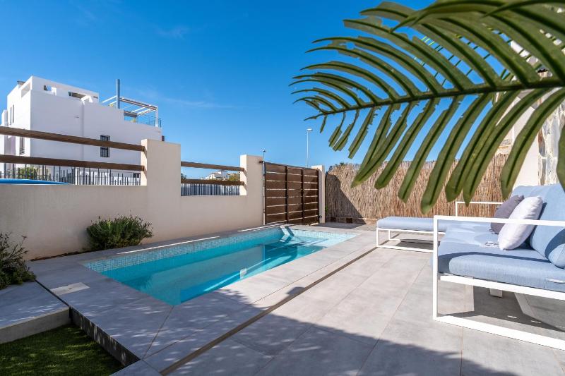 Chalet con Piscina - image 18