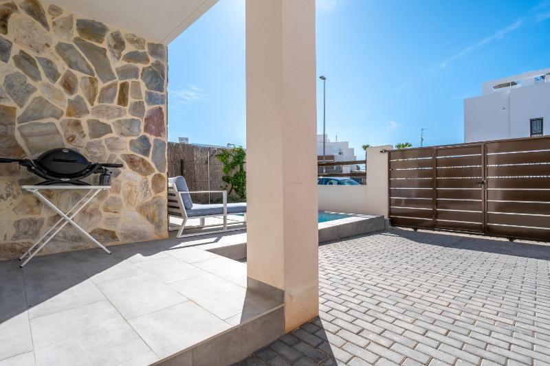 Chalet con Piscina - image 9
