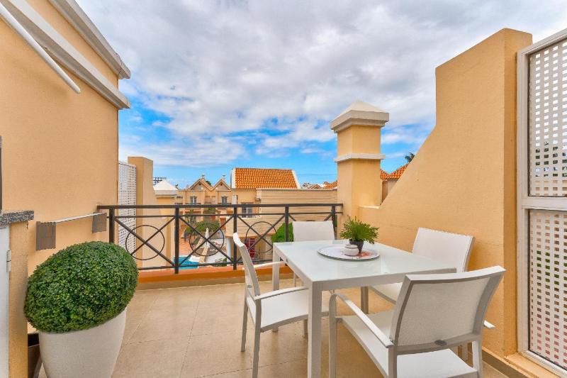 Yucca Park Apartment - image 10