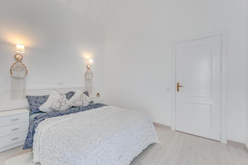 Yucca Park Apartment - image 18
