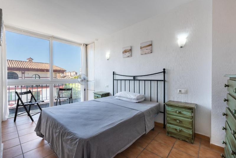 Apartment Fuengirola City Station - image 7