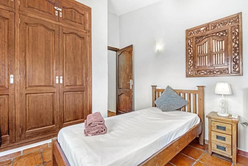 La Siesta - image 15