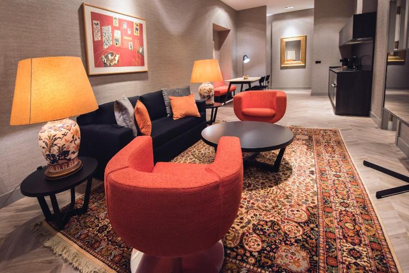 Palacio Salvetti Suites - image 37
