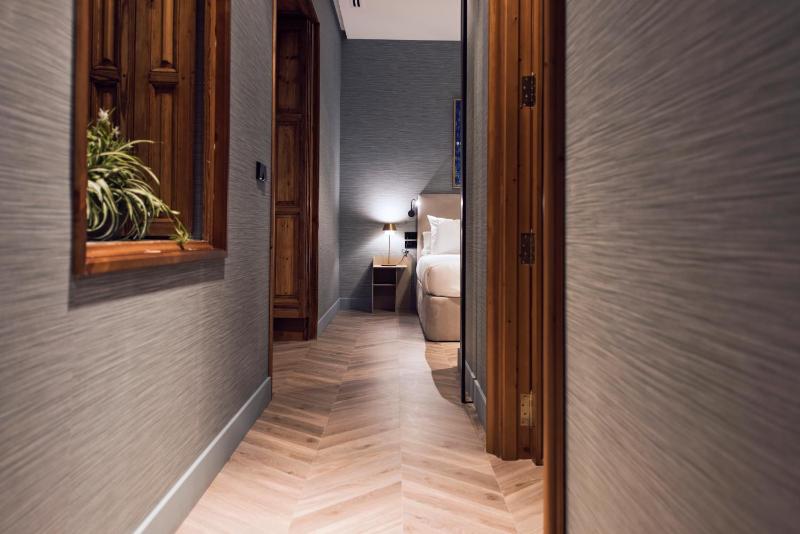 Palacio Salvetti Suites - image 33