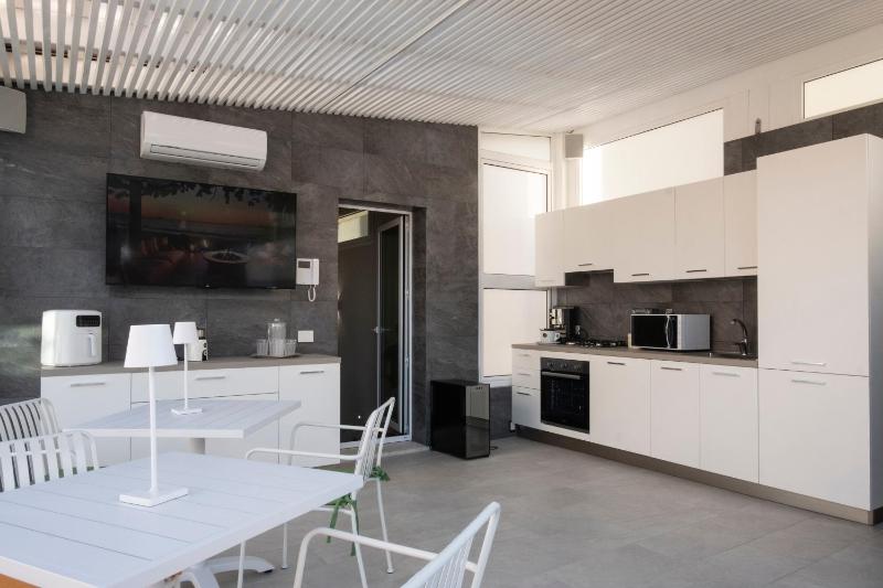 Fantasia House - image 25