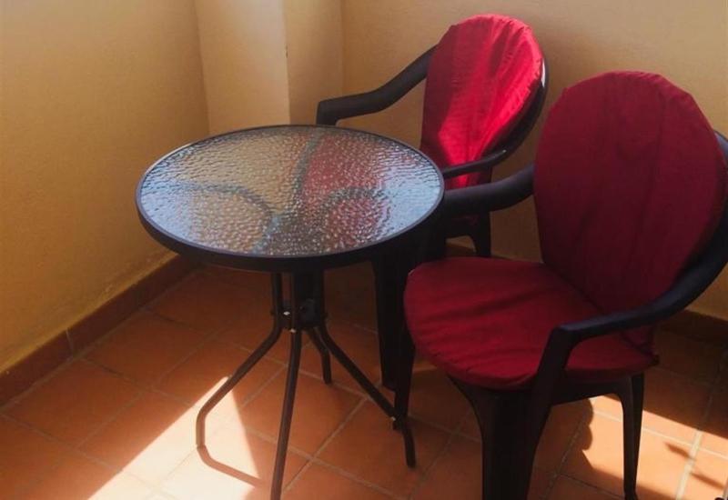Lux Apartm Beauvivir - image 13