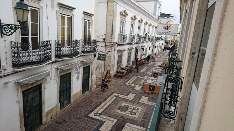 Faro City Center Apartment I - image 4