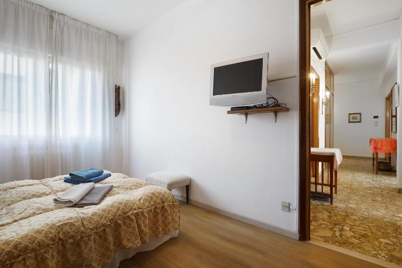 Venice Apartment - image 25