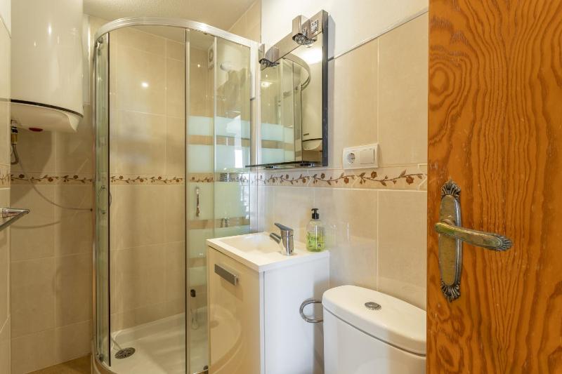 Seafront apartment - image 10