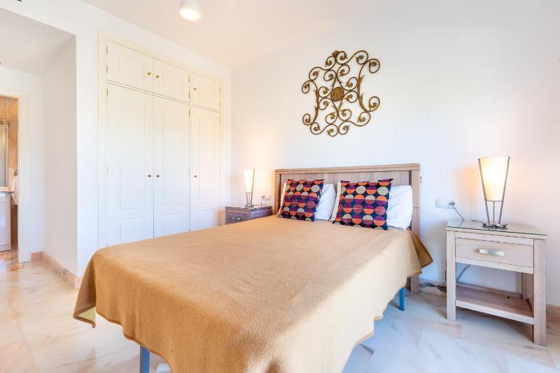 Modern Apartment in Jardin Botanico - image 13