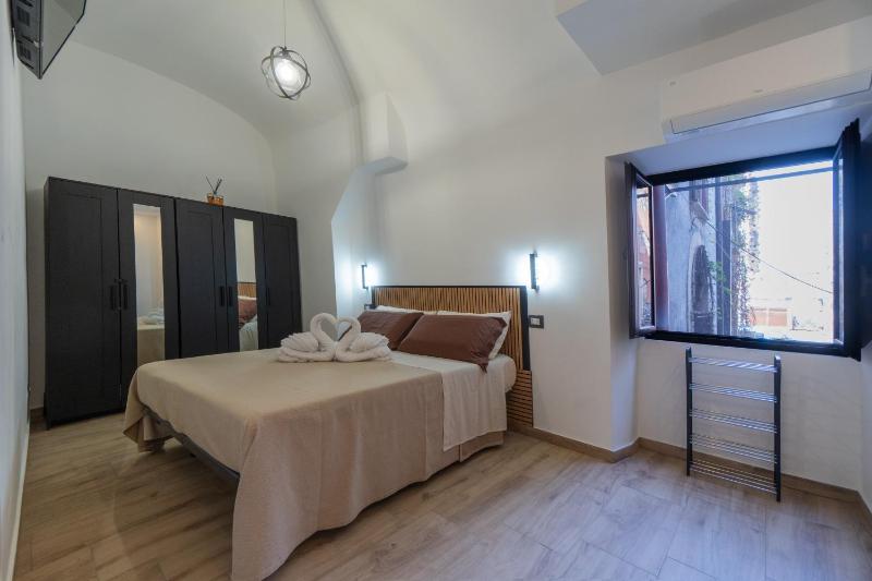 Costa Apartment - image 3