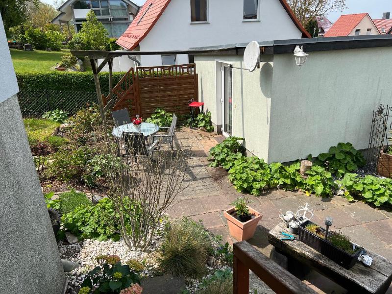 Bungalow - image 1