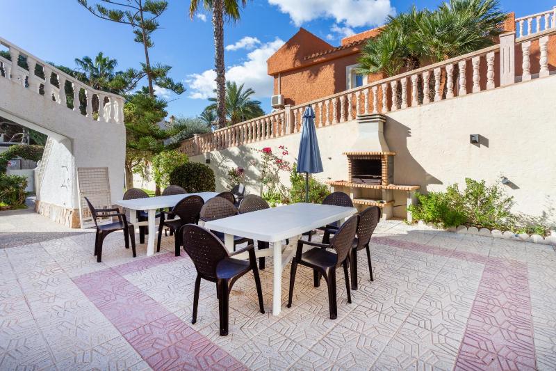 5 bedroom Villa private pool - image 29