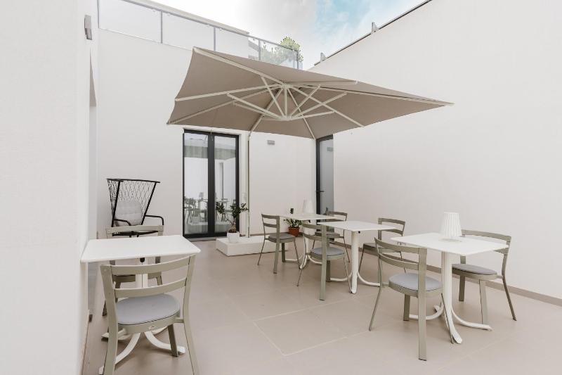 Casa Umeli with Jacuzzi and Sauna - image 23