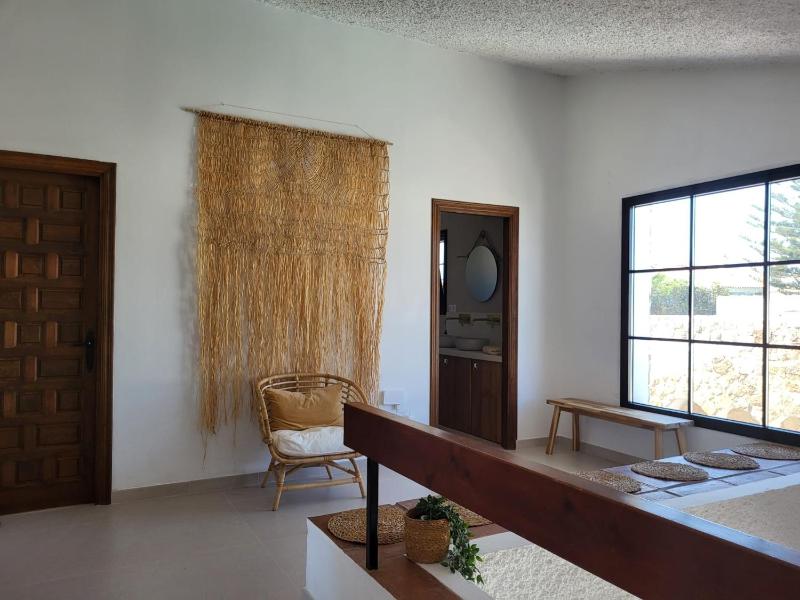 Beachfront Villa - image 19