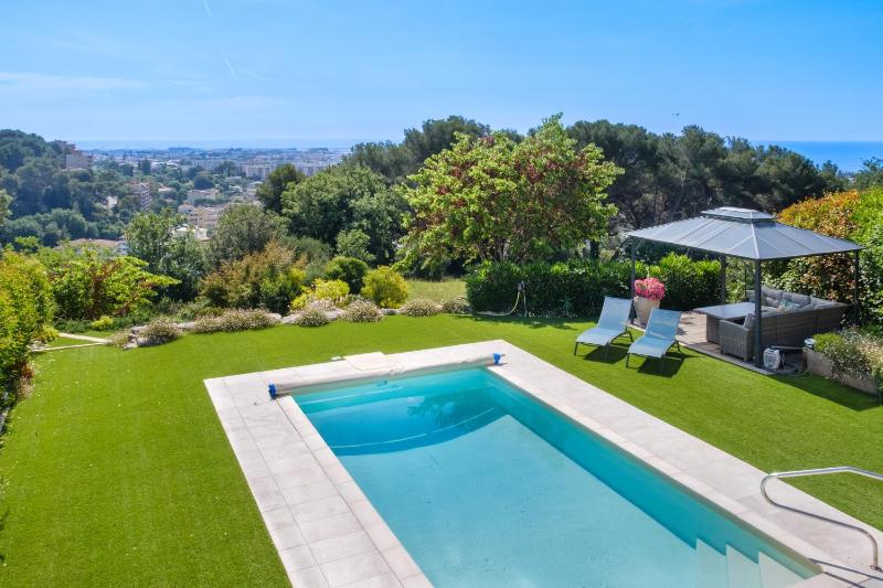 Villa privée avec piscine - image 22