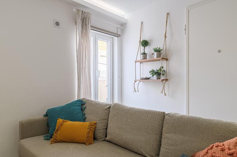 Beach House In Sesimbra - image 17