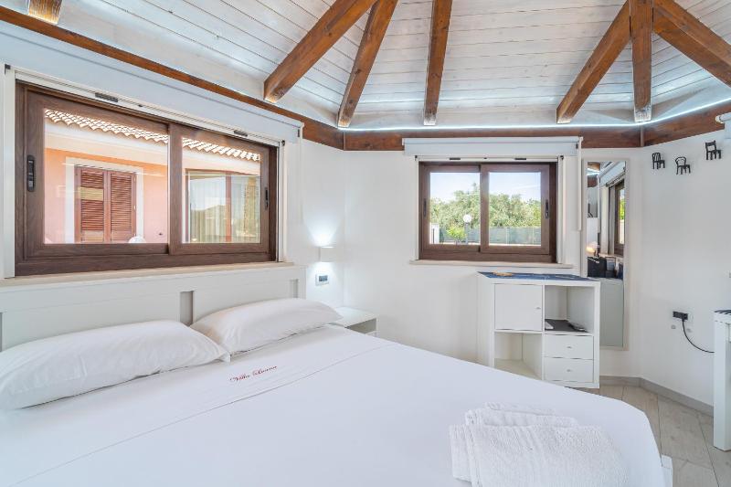 Villa Luana con piscina - image 29