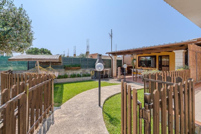 Villa Luana con piscina - image 50