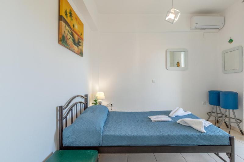 Eftichia Apartment Nea Chora - image 10