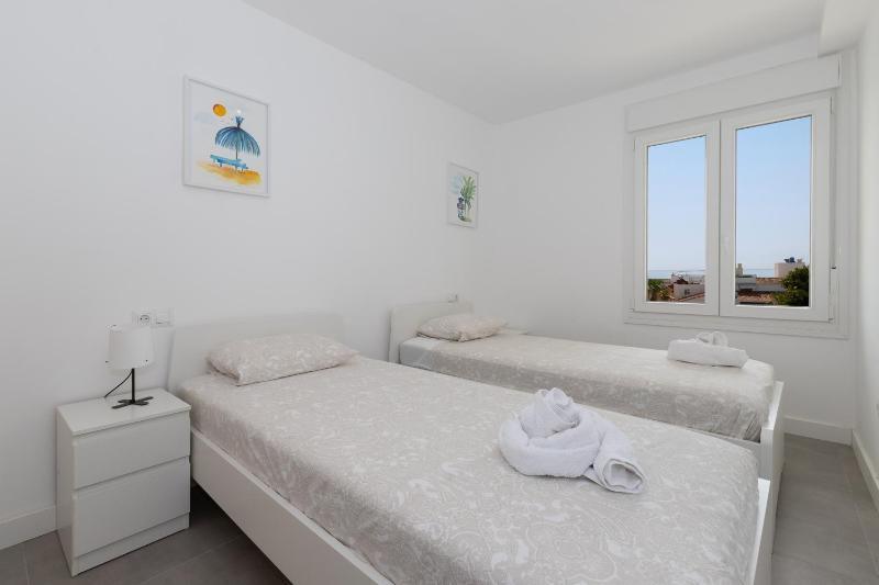 Apartamento en Sotomar La Carihuela - image 17