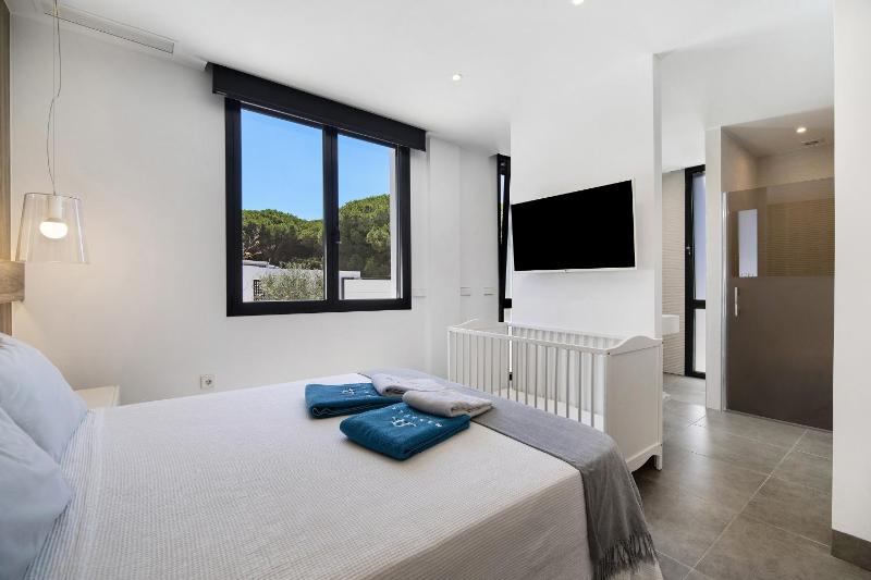 Manuela Sea Villa - image 30