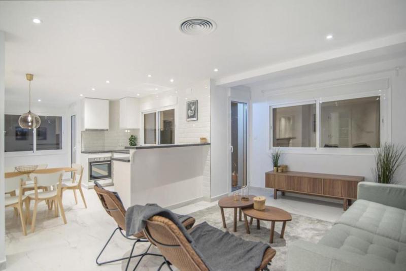 Luxury Apartment Fuengirola - image 9