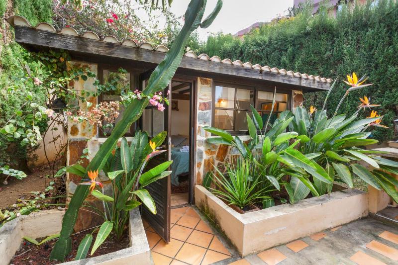 Preciosa Casa Con Jardín Privado - image 22