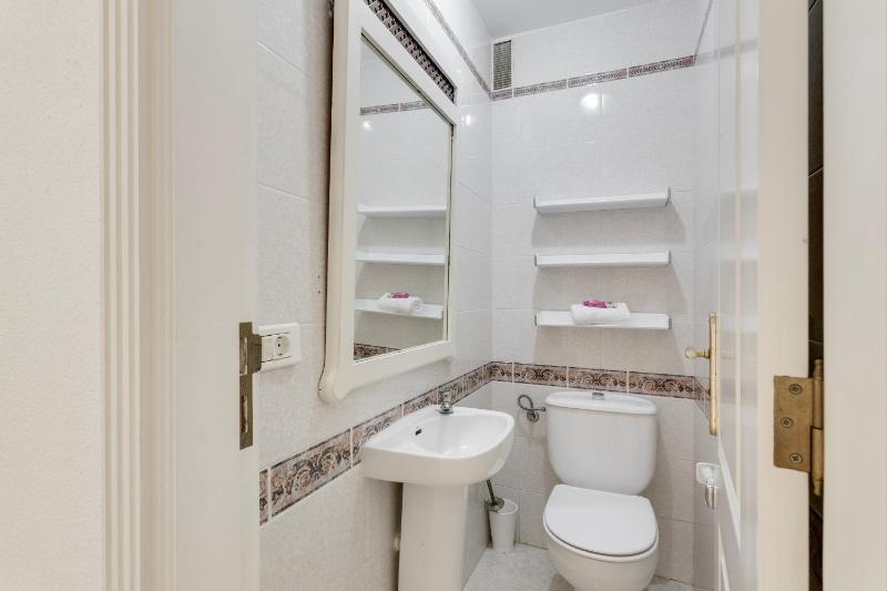 Preciosa Casa Con Jardín Privado - image 36