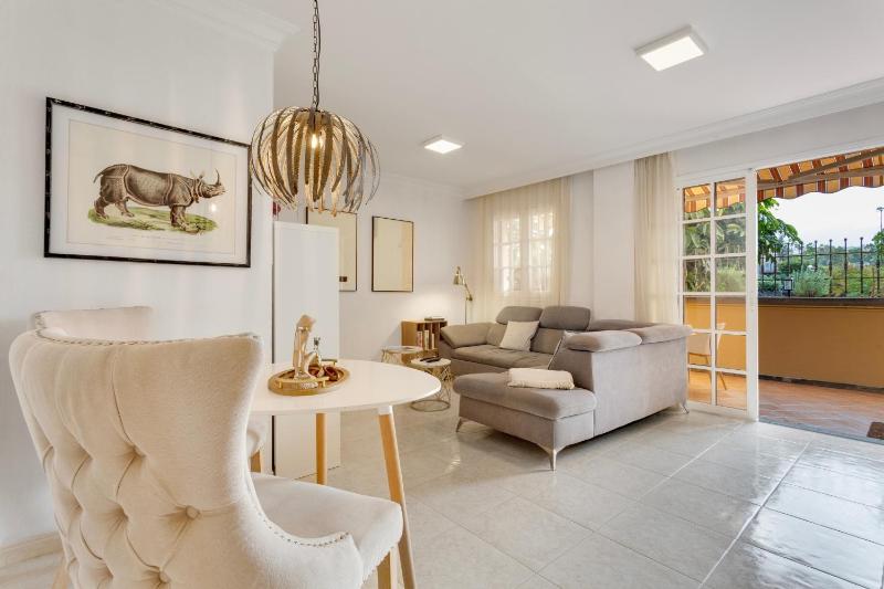 Preciosa Casa Con Jardín Privado - image 14