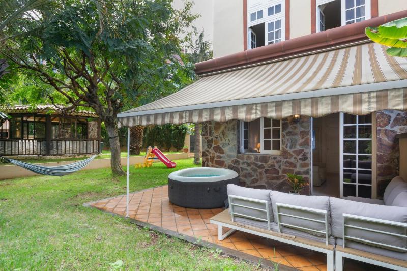 Preciosa Casa Con Jardín Privado - image 29