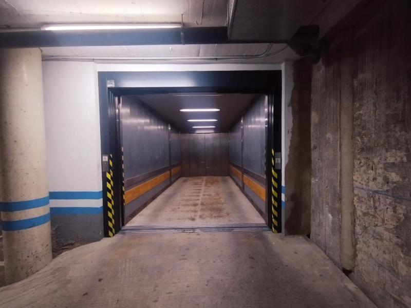 Apartamento Centro con Parking - image 13