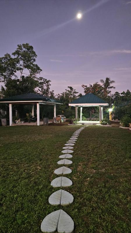 BatsonBHouse Camotes - image 9