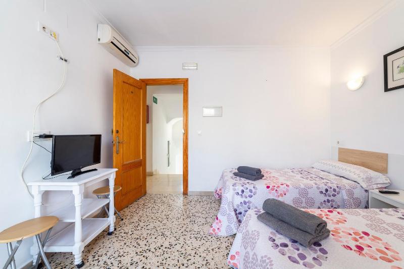 Hostal Moya - image 30