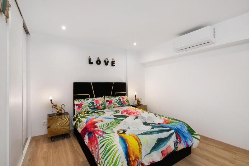 Jungle Flat with Pool T2 Montechoro - image 12