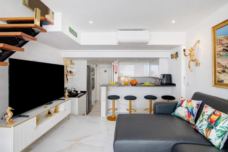 Jungle Flat with Pool T2 Montechoro - image 8