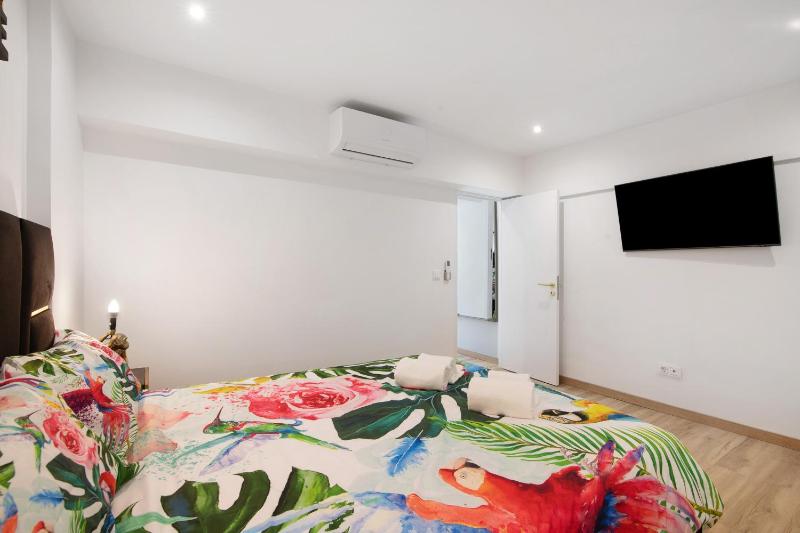 Jungle Flat with Pool T2 Montechoro - image 7