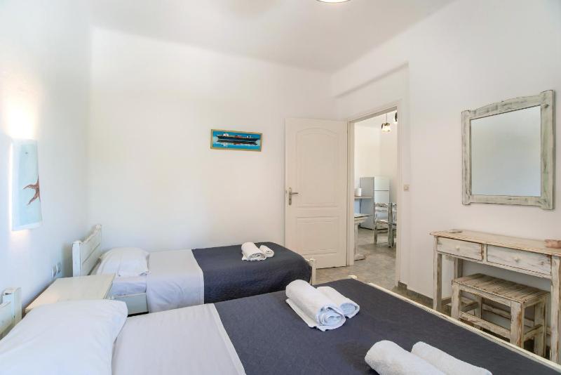 Green Retreats 1 Paros - image 17