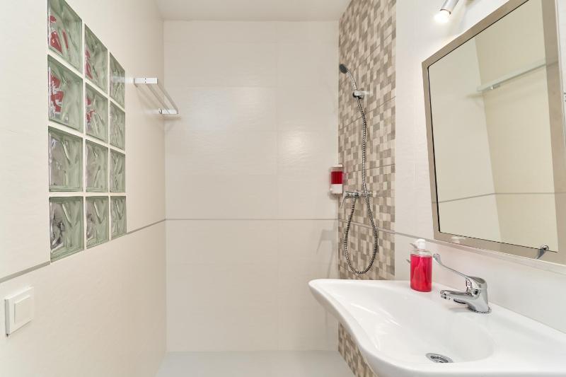 Nerja Boutique B2 Street level - image 3