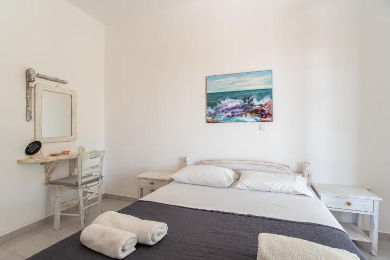 Green Retreats 5 Paros - image 11