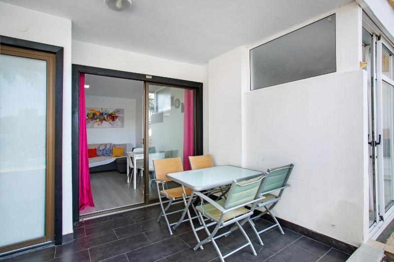 Beautiful Apartment 1115 Central - image 15