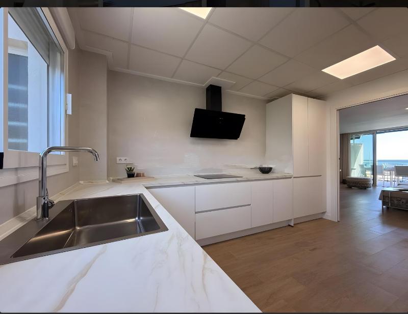 Gandia Tropicana Suite - image 17