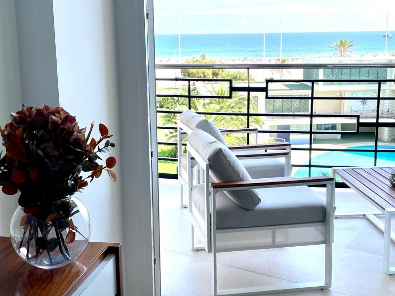 Gandia Tropicana Suite - image 10