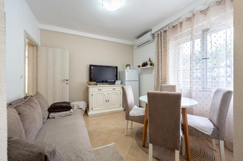 Apartments Gabi&Zdenka Tivat - image 3