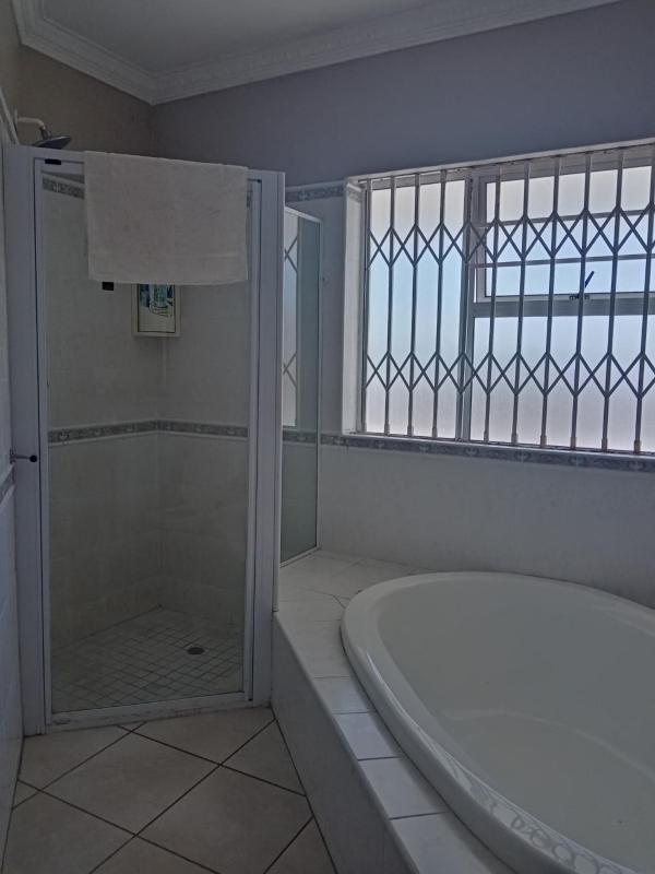 The White House Guesthouse - image 10