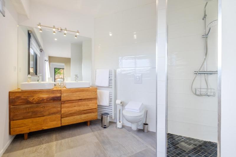 Villa Neuve avec magnifique vue Mer - image 22