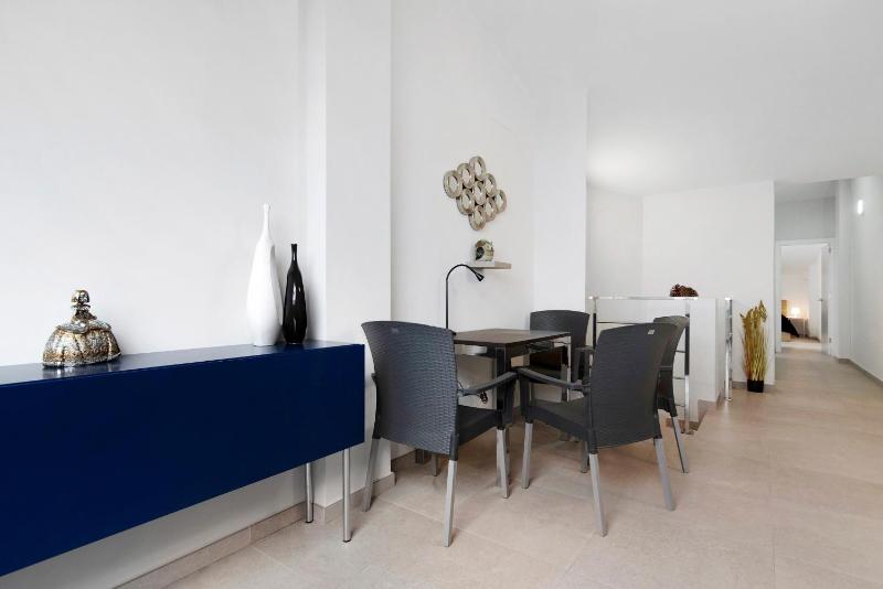 Neue Wohnung am Las Canteras Strand - image 10