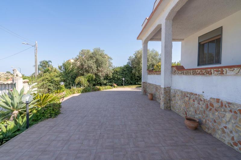 Casa Susanna sulla collina Iblea - image 22